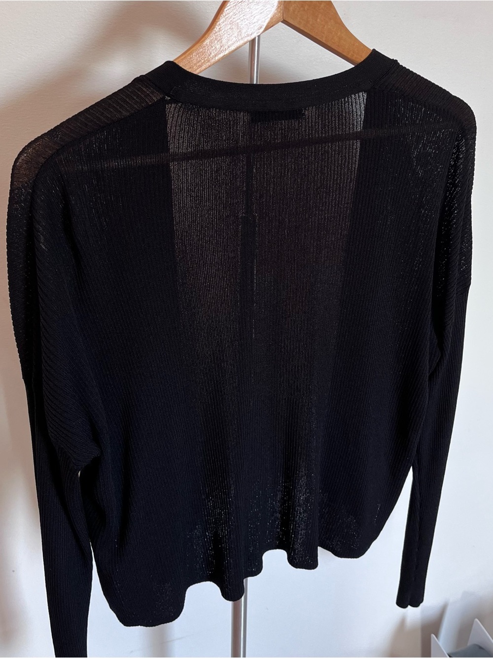 Babaton Black Open-Front Lightweight Cardigan - Picture 4 of 8